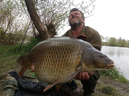 Christian mit seinem über 20kg Schuppi